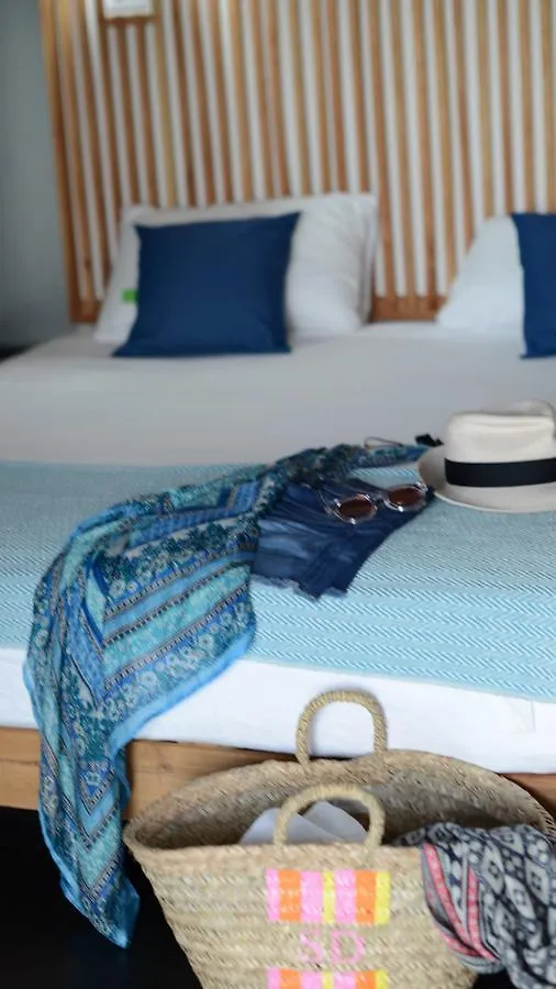 ***  Lashings Boutique Hotel Treasure Beach Jamaica