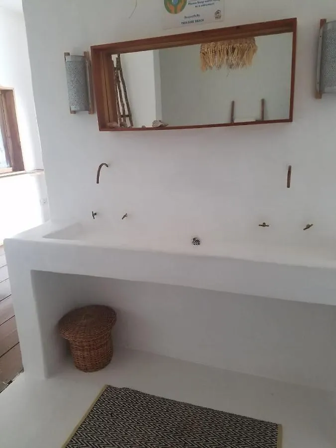 Lashings Boutique Hotel Treasure Beach